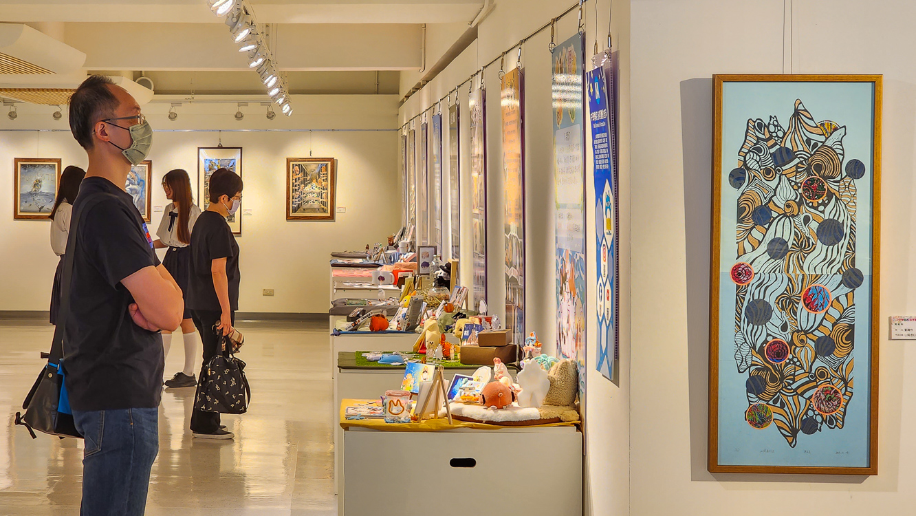 ▲中華藝術學校2024「青春美展藝動」，即日起在文化中心至真二館展出。（圖/記者黃淑貞攝）