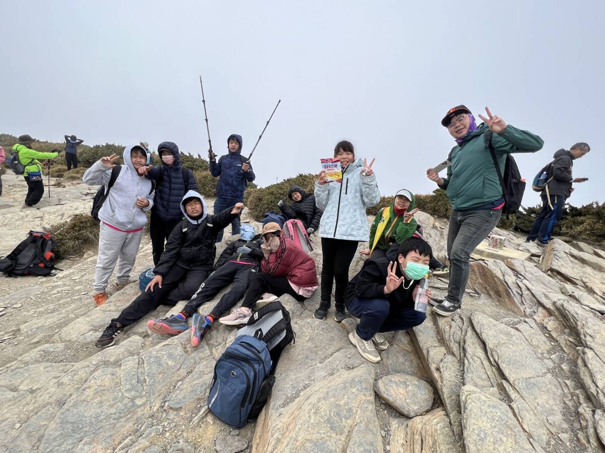 香田國小挑戰合歡北峰圓夢　學生難忘的畢業禮物
