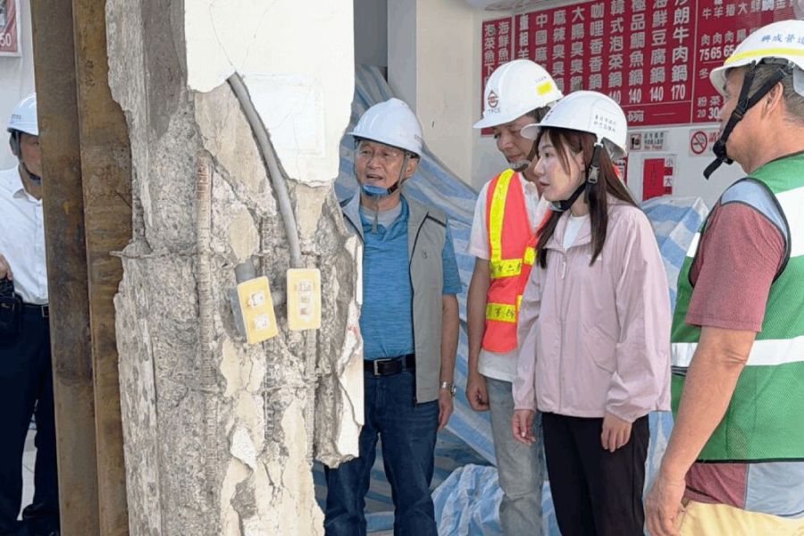 【有影】逾400棟申請危險勘驗 王鴻薇:老舊建築恐躲不過下次大地震 234 照片來源:吳沛憶臉書南機場現勘