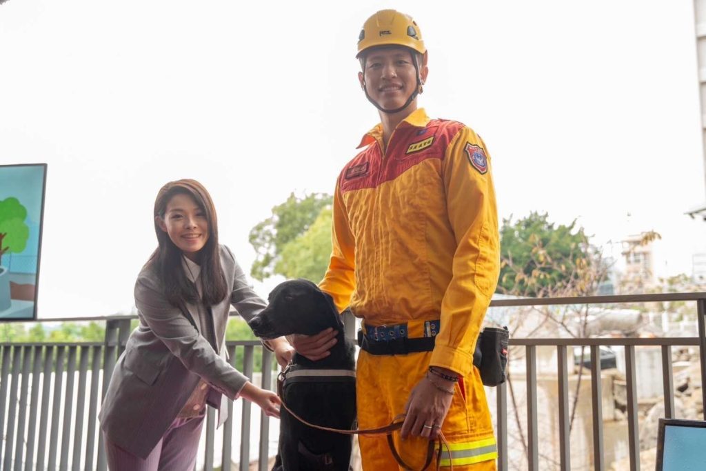 搜救犬Clay本次IRO高級認證總分數全國第一。(圖/記者林照東翻攝)
