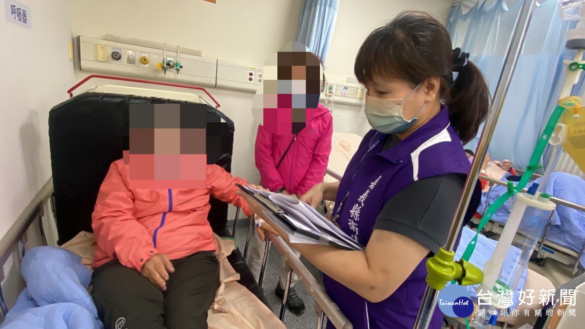 嘉義縣衛生局接獲大林慈濟醫院通報，新北市旅遊團約39人疑似食物中毒，旋即前往醫院及轄內旅館進行調查／嘉義縣府提供
