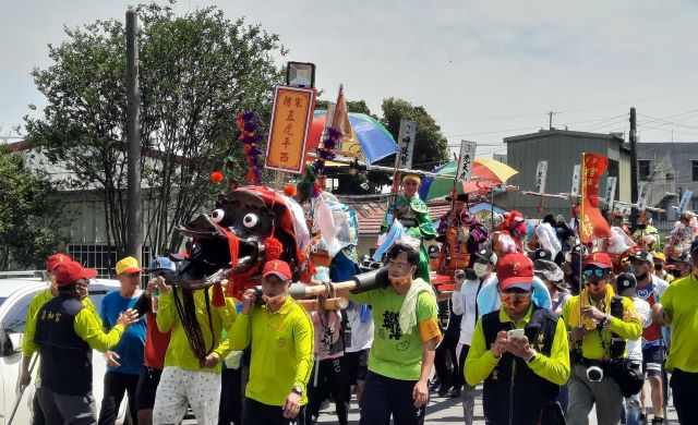 蜈蚣陣.jpg