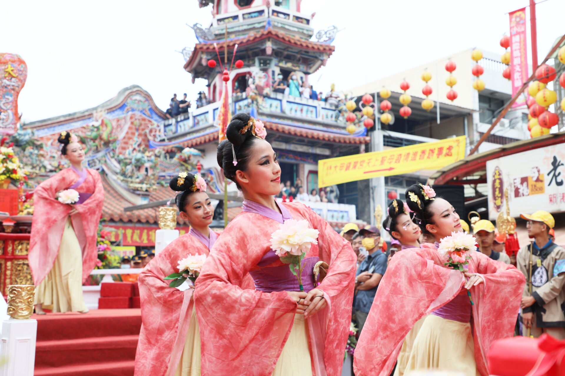 大甲媽遶境進香　新港奉天宮祝壽大典盛況