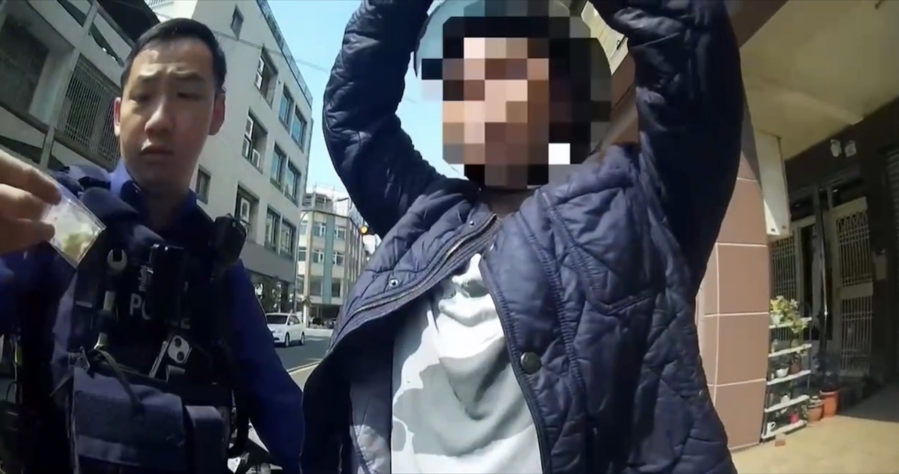 醉男違規逆向 竟是酒駕又藏毒