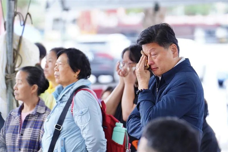 【0403大地震】曝自家災情遭出征 傅崐萁落淚：台灣最美風景不是人嗎？