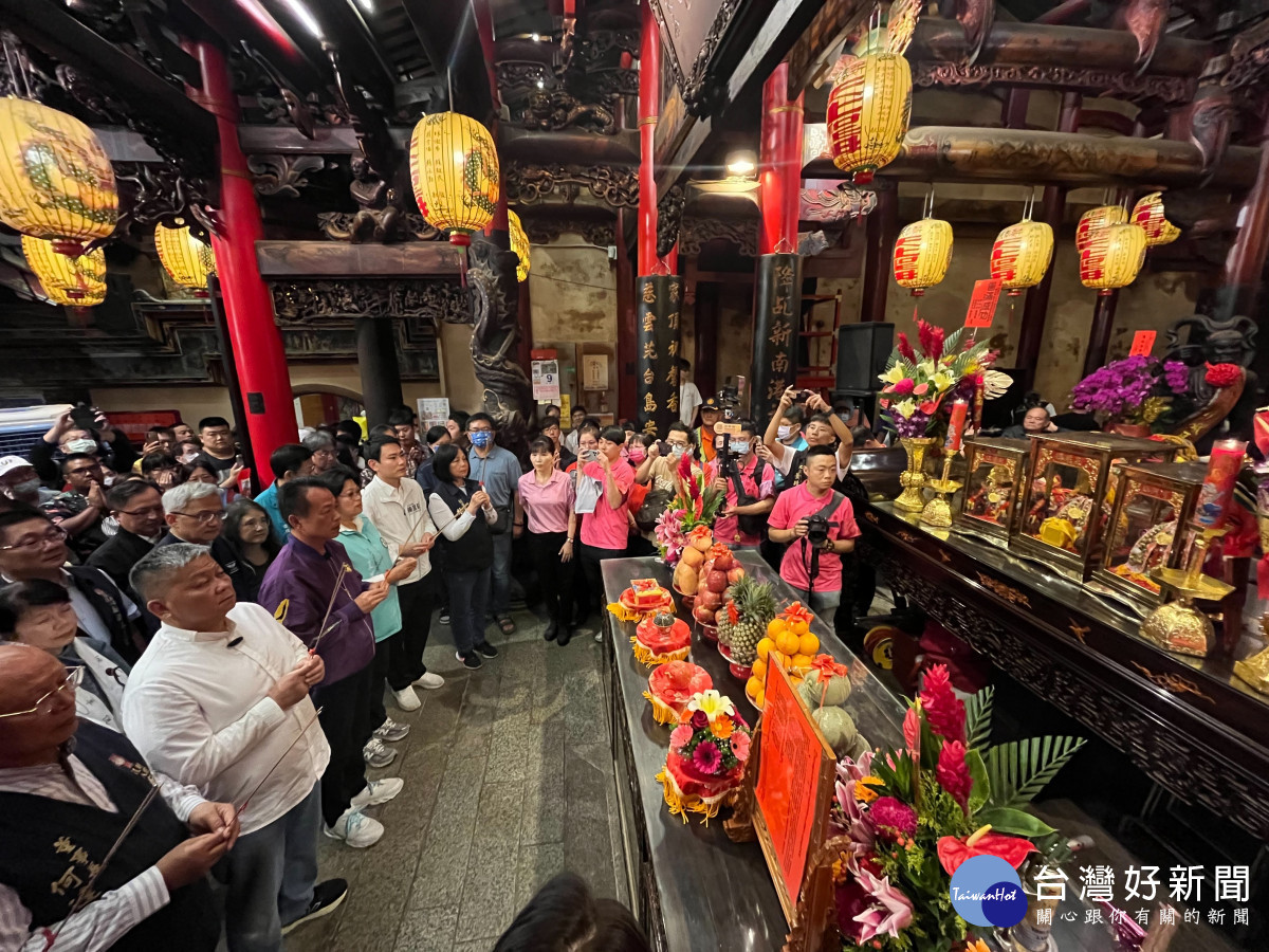 鎮瀾宮大甲媽駐駕新港奉天宮，9日晚間10時許舉行回駕典禮／陳致愷翻攝