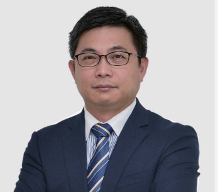 ▲前台南市經發局長陳凱凌因涉收受現金、性招待等判刑6年5個月，11 日在台南監獄疑因心情不佳，拿易開罐罐頭馬口鐵罐蓋自殘，幸無大礙。（圖／記者陳彥霖翻攝）