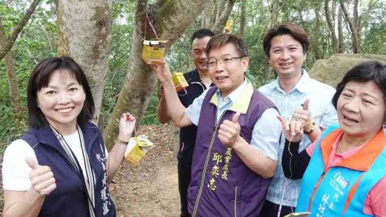 ▲透過平腹小蜂的人工釋放可以減少荔枝椿象的數量。（記者林明佑攝）
