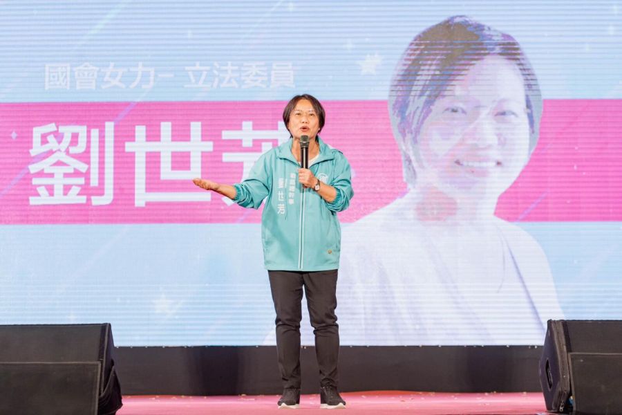 【內閣點名2-1】黃曙光續造潛艦有角色 內政部長是陳菊推薦 228 【內閣點名2-1】黃曙光續造潛艦有角色 內政部長是陳菊推薦 227