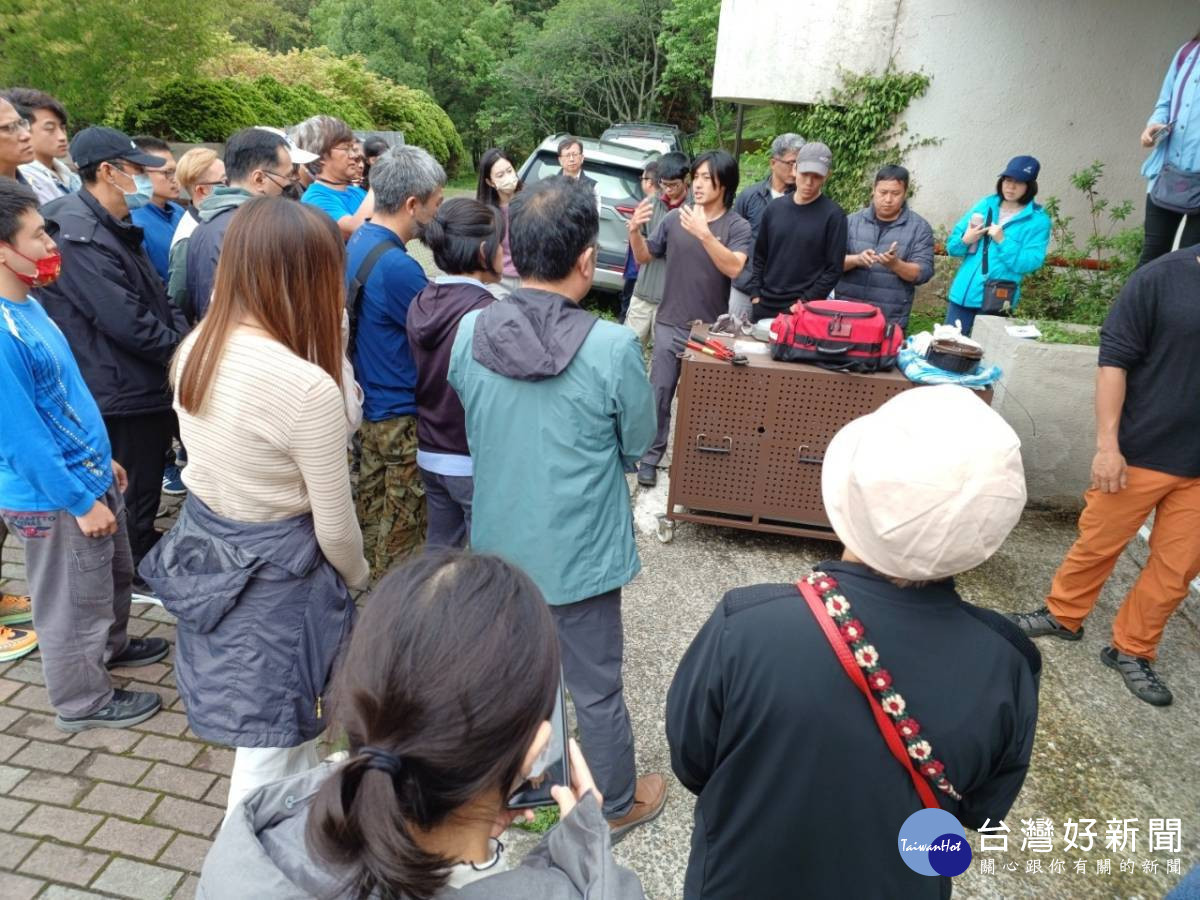 臺北市立動物園講解臺灣黑熊救援工作流程(林業保育署新竹分署)