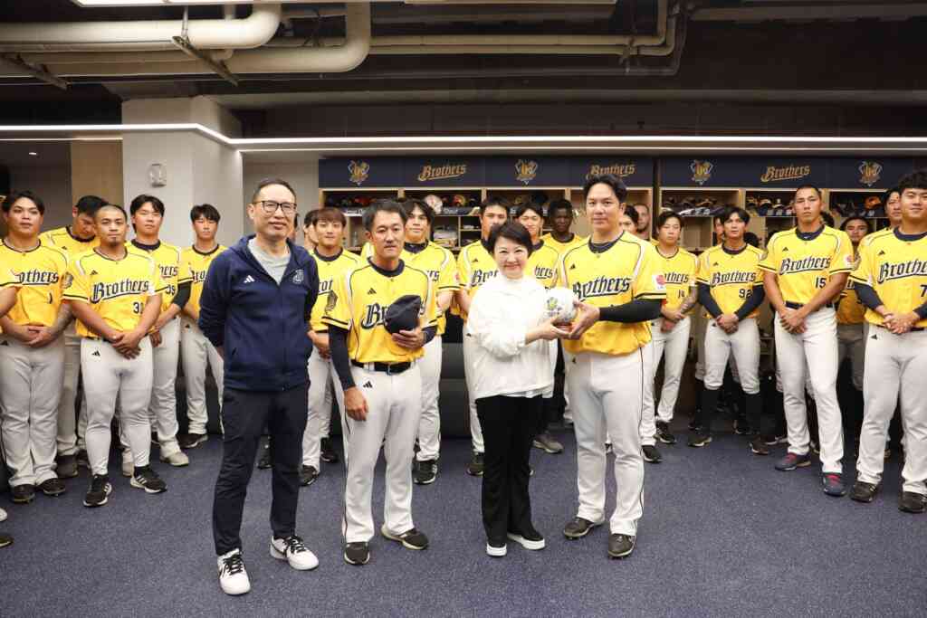 ▲ 預祝中信兄弟強棒出擊、旗開得勝,邁向總冠軍。(記者廖妙茜翻攝)