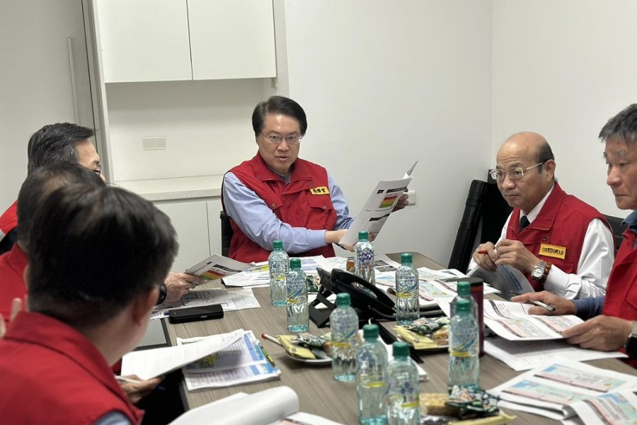 要求各縣市讓地遭批「富人搶窮人」 林右昌籲:推社宅不分中央與地方 216 要求各縣市讓地遭批「富人搶窮人」 林右昌籲:推社宅不分中央與地方 215