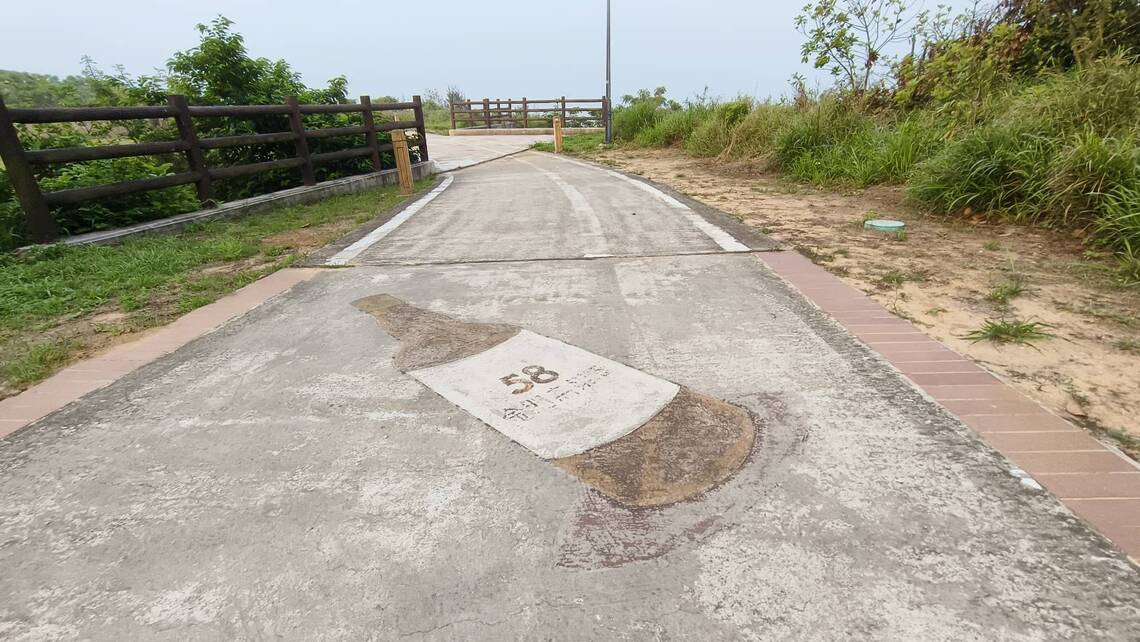 酒瓶當家 馬路宣傳 醉不上道-金門高梁道路廣告