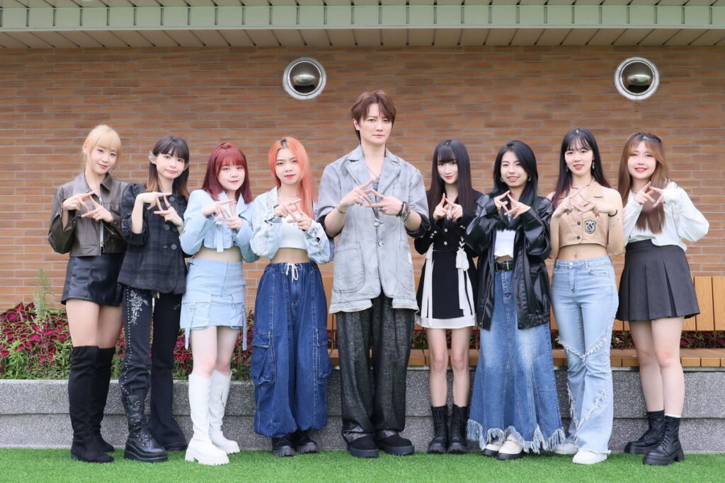 由左至右-團名TOH（The Only Hope）炫娜Xana、艾芙霓Evony、芽比Rena、若菈Aurora、阿沁、煦然Tinny（隊長）、安紫杏Mei、南析允Nancy、藝娜Ina