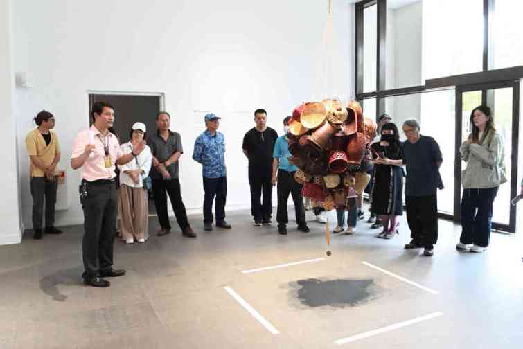 ▲【竹跡＋】特展中展現臺灣竹產業所奠基的豐厚文化基礎、不斷創新突破的能量，以更多元的色彩與維度呈現臺灣竹藝的再次演化。（記者張玉泰攝）