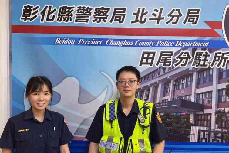 ▲服勤警員范紀允回憶去年也曾受理協尋過陳男，研判此次走失可能與前次路徑相同，果然皇天不負苦心人，在溪州鄉中央路便利超商廁所找到受困陳男。（記者林明佑翻攝）