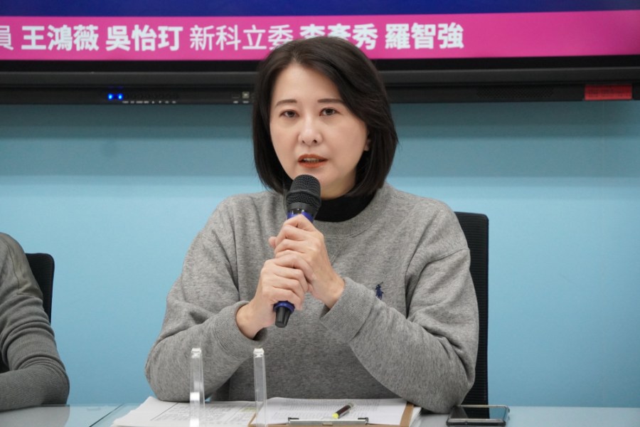 王鴻薇控郭智輝曾違反證交法 點名崇越替華為建晶圓廠 204 王鴻薇資料照。