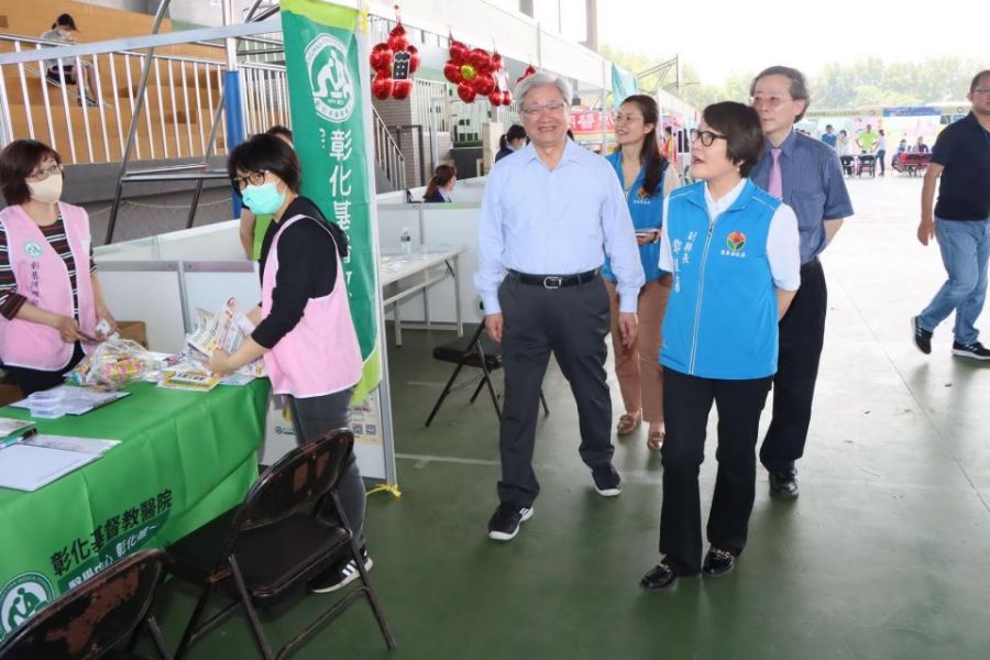 仁德醫專校園徵才博覽會登場 44家醫療院所提供千個職缺