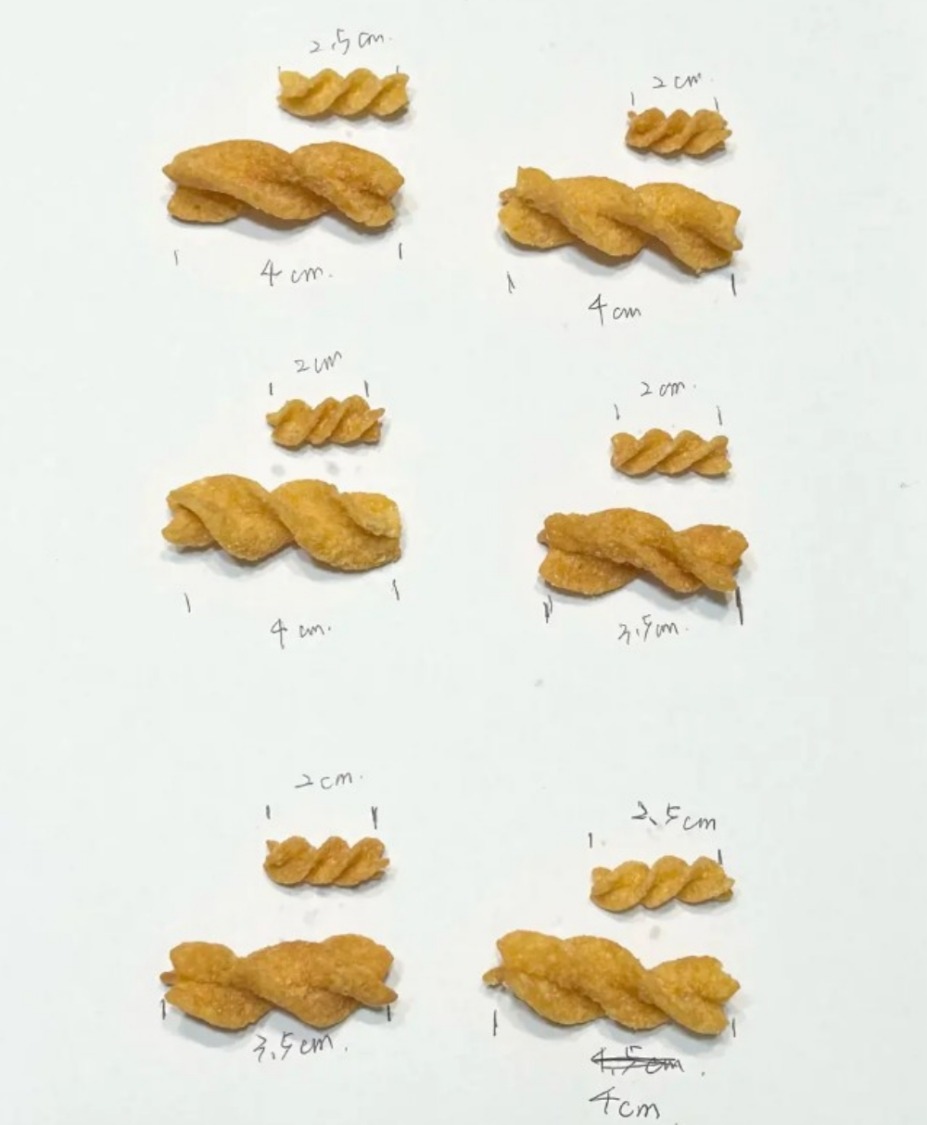 測量可樂果。(圖/翻攝自Dcard文章)
