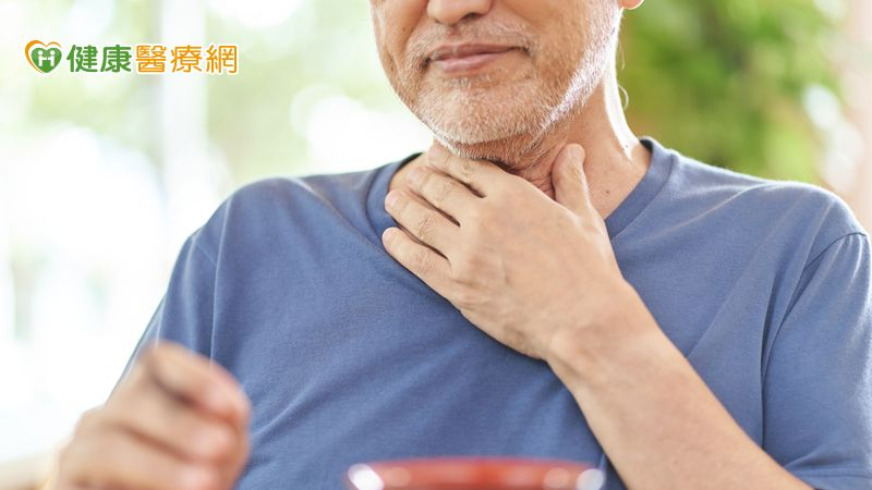 與時間搶命!他罹下咽癌三期 「一週內火速放療」半年內康復