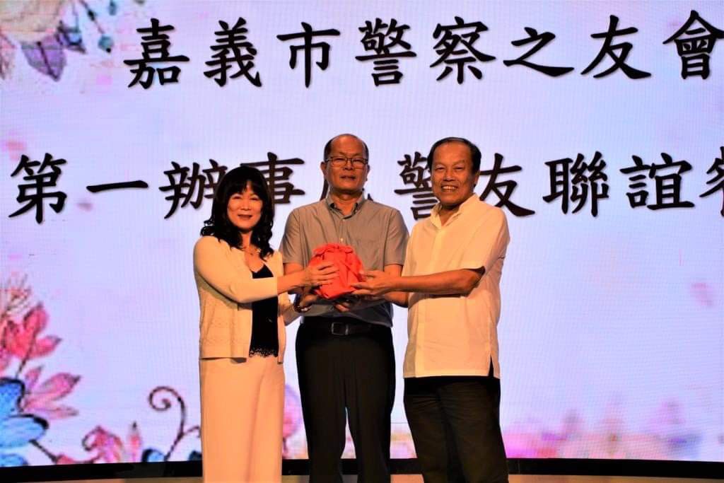 當警察最強的後盾 徐一平接任嘉義市警察之友會第一辦事處主任