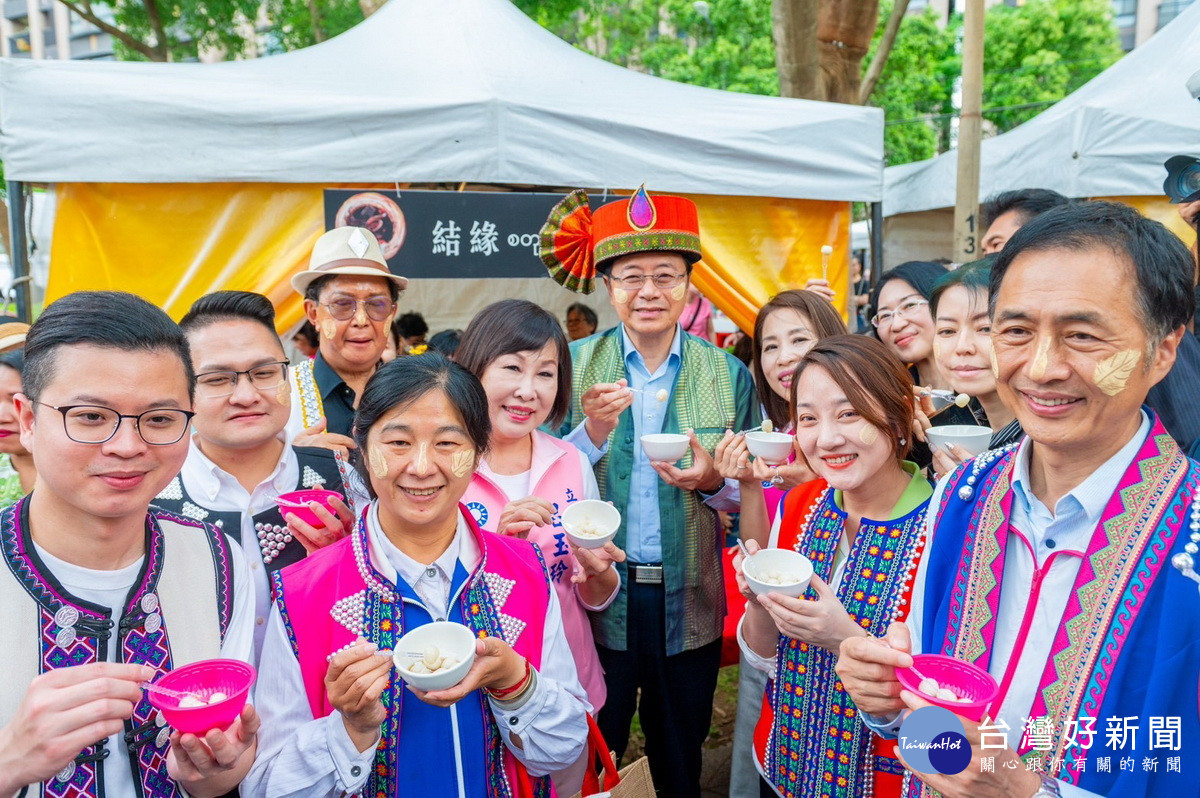 「2024龍岡米干節」開幕,桃園市長張善政出席水花祈福開幕式。<br /><br />