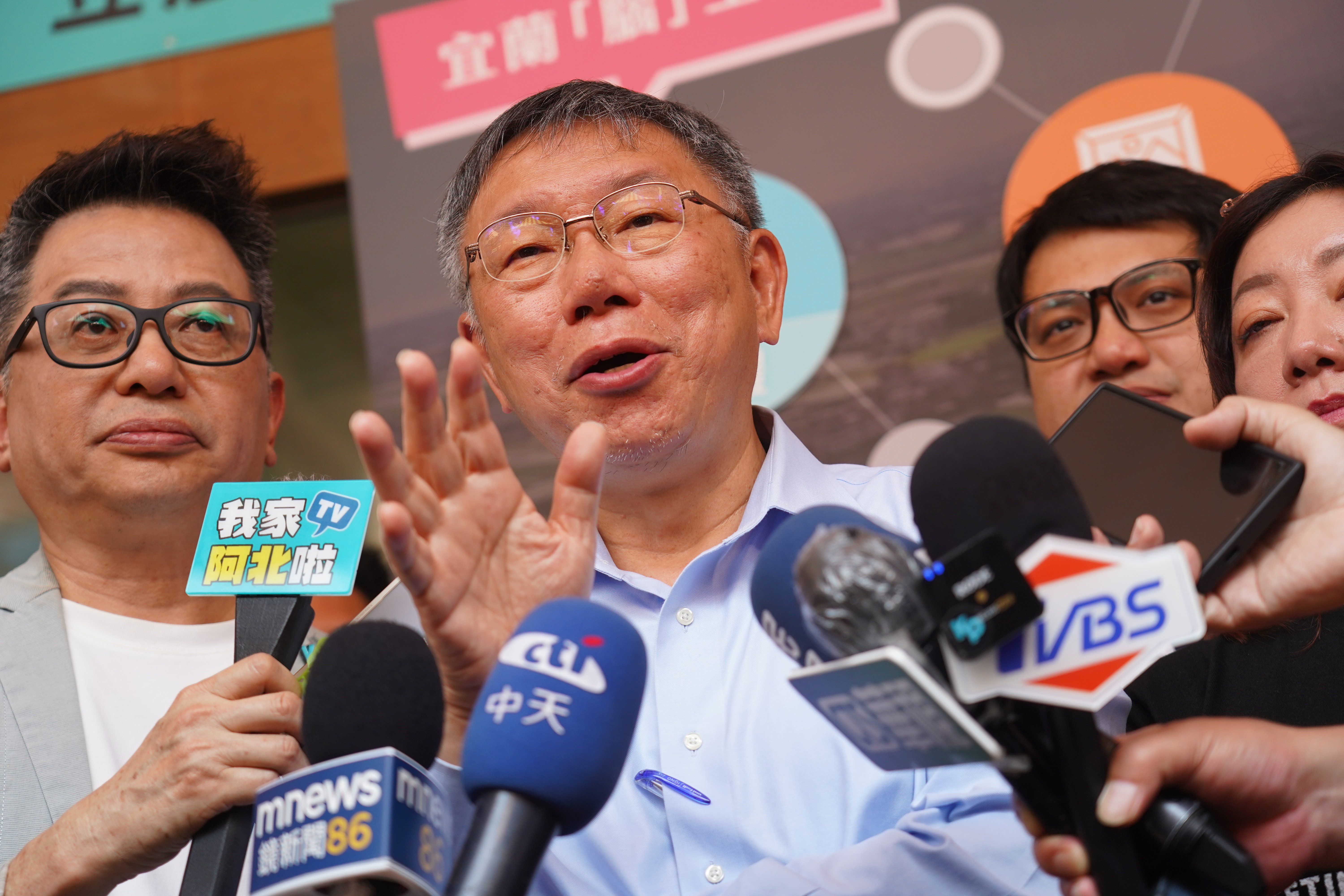 台灣民眾黨主席柯文哲強調，兩岸應溝通交流避免誤會。林泊志攝