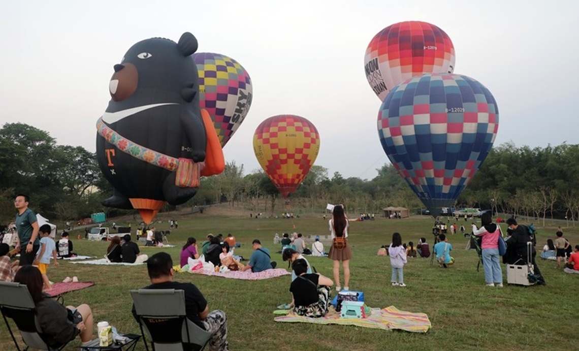 臺南西拉雅森活節熱氣球登場