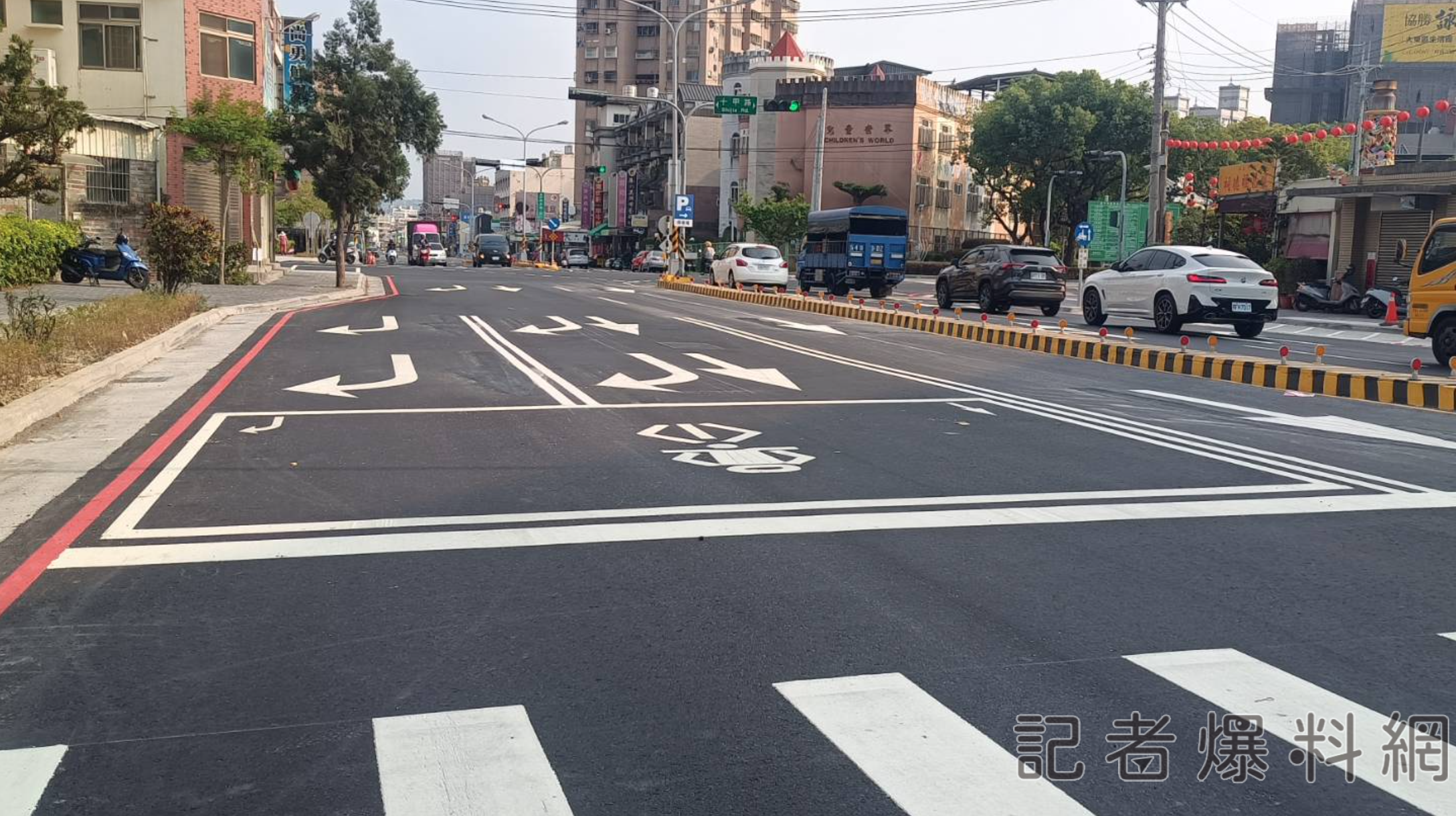 台中太平市民大道十甲路到環中東路 標線改善2車道可右轉
