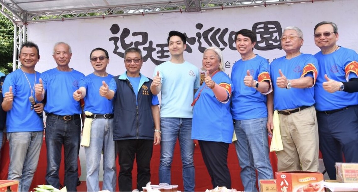 尪公來了! 尪公來了! 蔣萬安參加文山區的宗教盛事-迎尪公巡田園