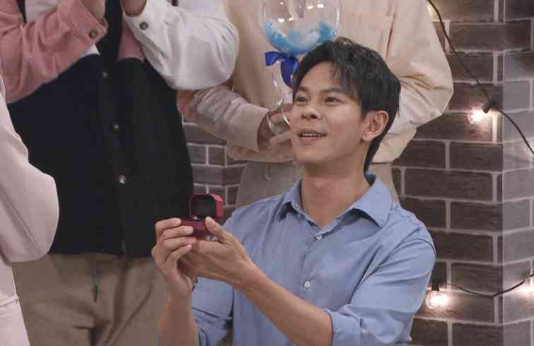 ▲孫綻劇中終於鼓起勇氣求婚。（台視提供）