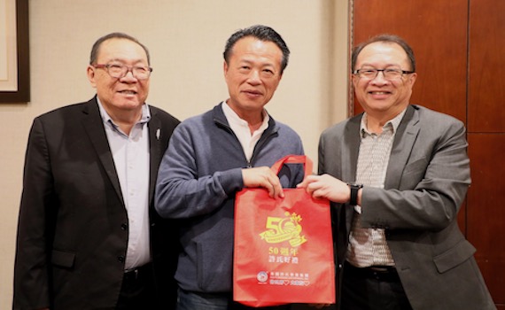翁章梁率團赴美無人機交流 走向國際受熱情接待