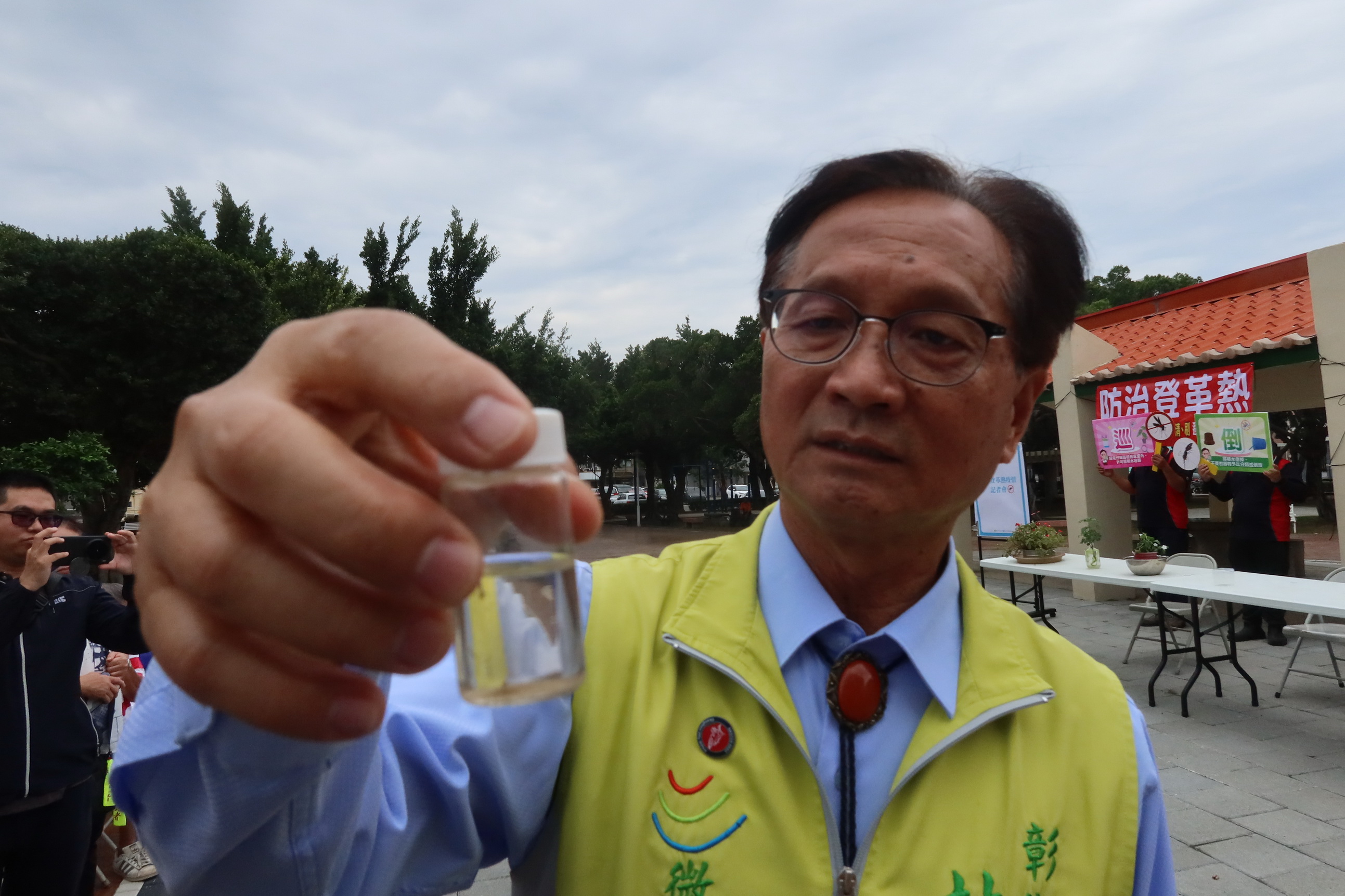 ▲彰化市公所舉行防治登革熱宣導會,藉以加強市民在執行登革熱防治的知能及自主孳生源檢查的概念。(記者張溎壕攝)