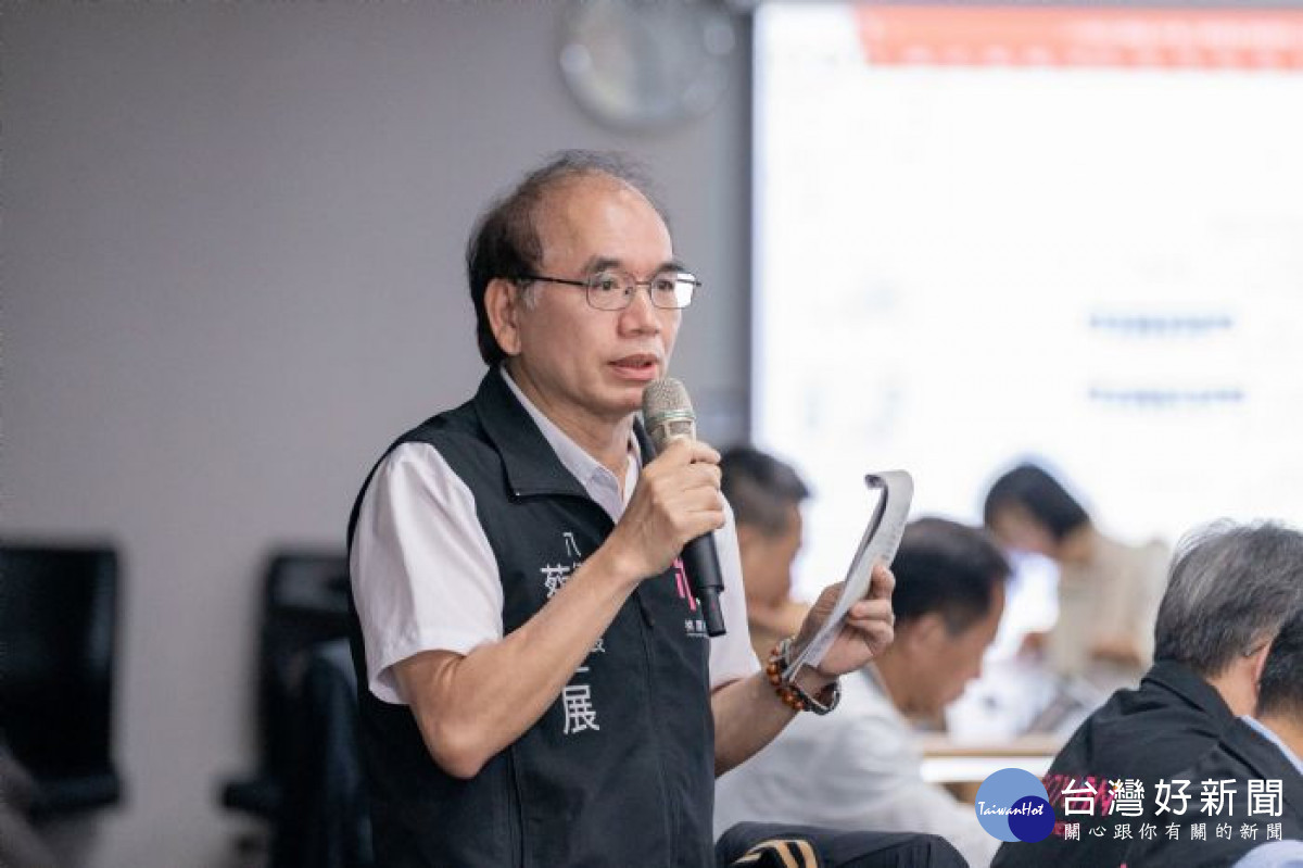 八德區長蔡豊展補充說明。<br /><br /> <br /><br />