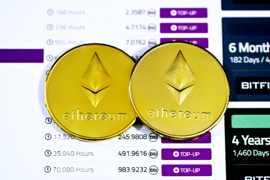五月以太坊現貨ETF將獲批?渣打銀行改變立場!這些機構也紛紛給出預測