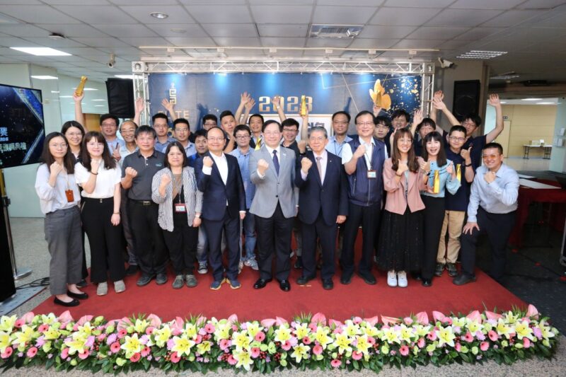 技術創新龍耀國際　金屬中心菁才永續