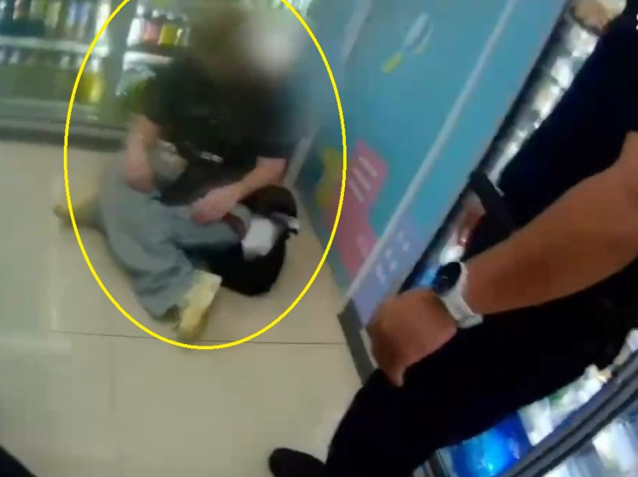 涉藏巧克力失風 英籍男疑不滿竊行露餡推擠嗆聲 246 cnews204240424a01