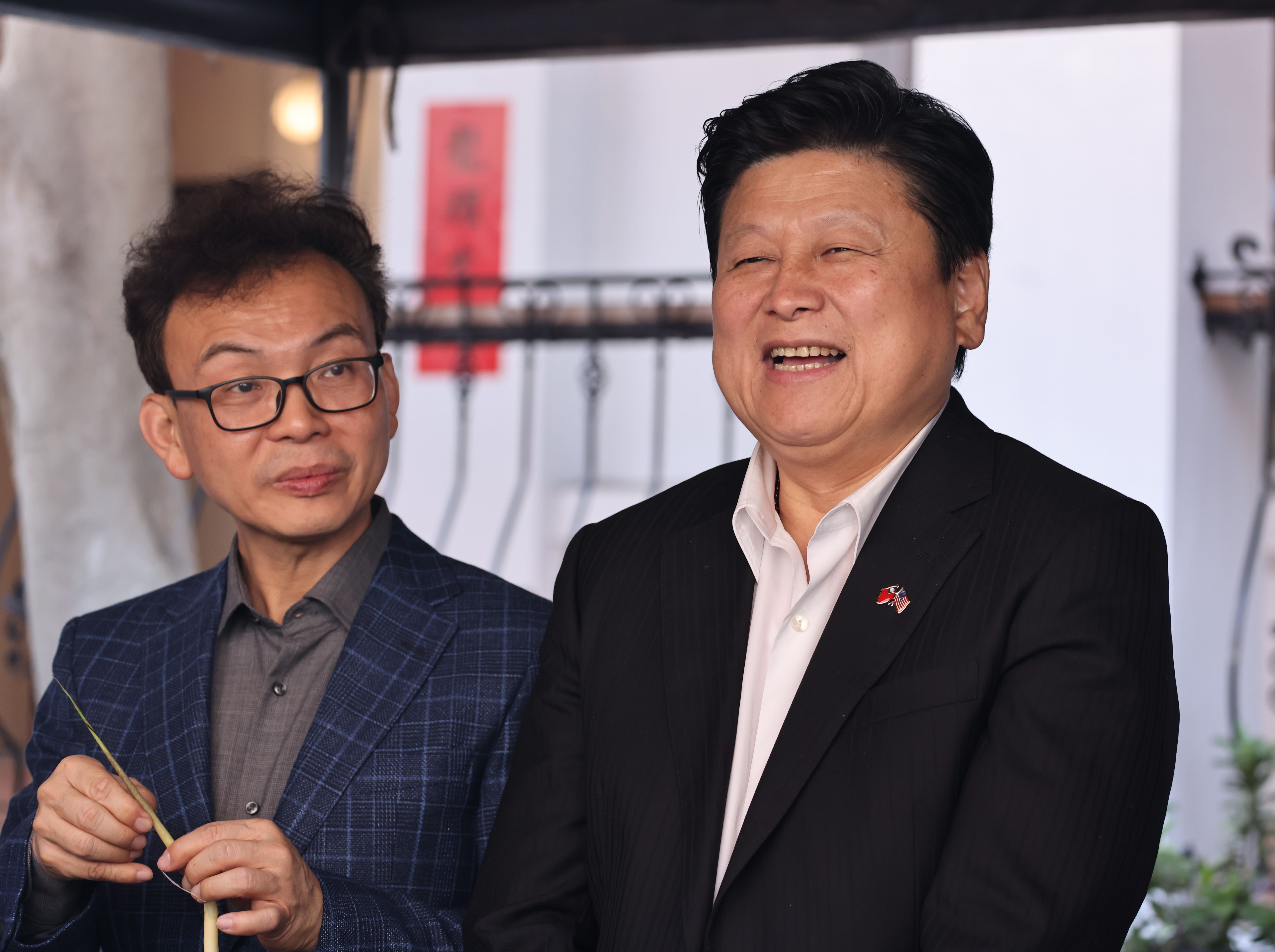 立法院國民黨團總召傅崐萁(右)26日下午將率多名國民黨立委訪中。資料照片/林啟弘攝