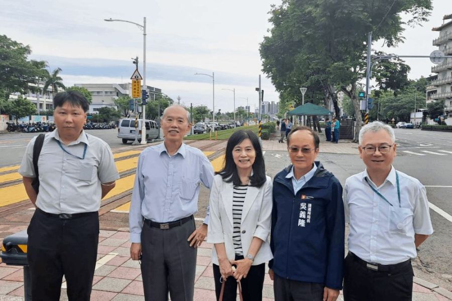 關心輕軌交通事故因應及長照執行情形 監委赴高雄實地巡察 267 照片來源:監察院