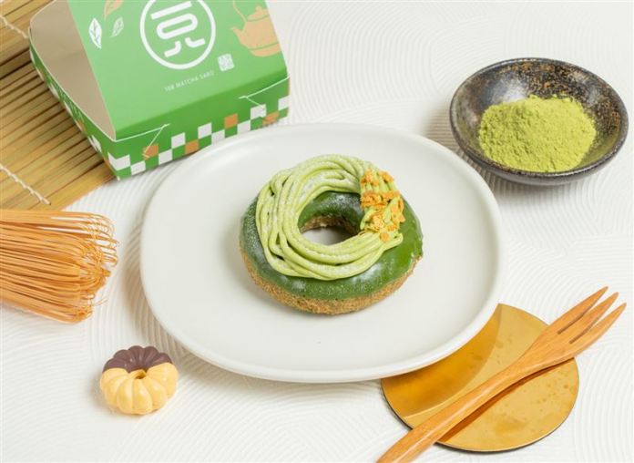 新品:一〇八抹茶茶廊 抹茶蒙布朗QQ圈、一〇八抹茶茶廊 焙茶蒙布朗QQ圈。(圖/Mister Donut提供)