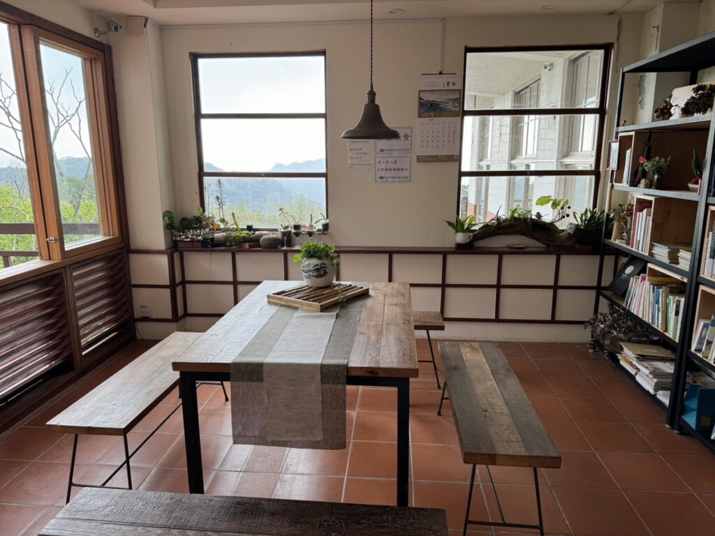 茶製場品茗空間