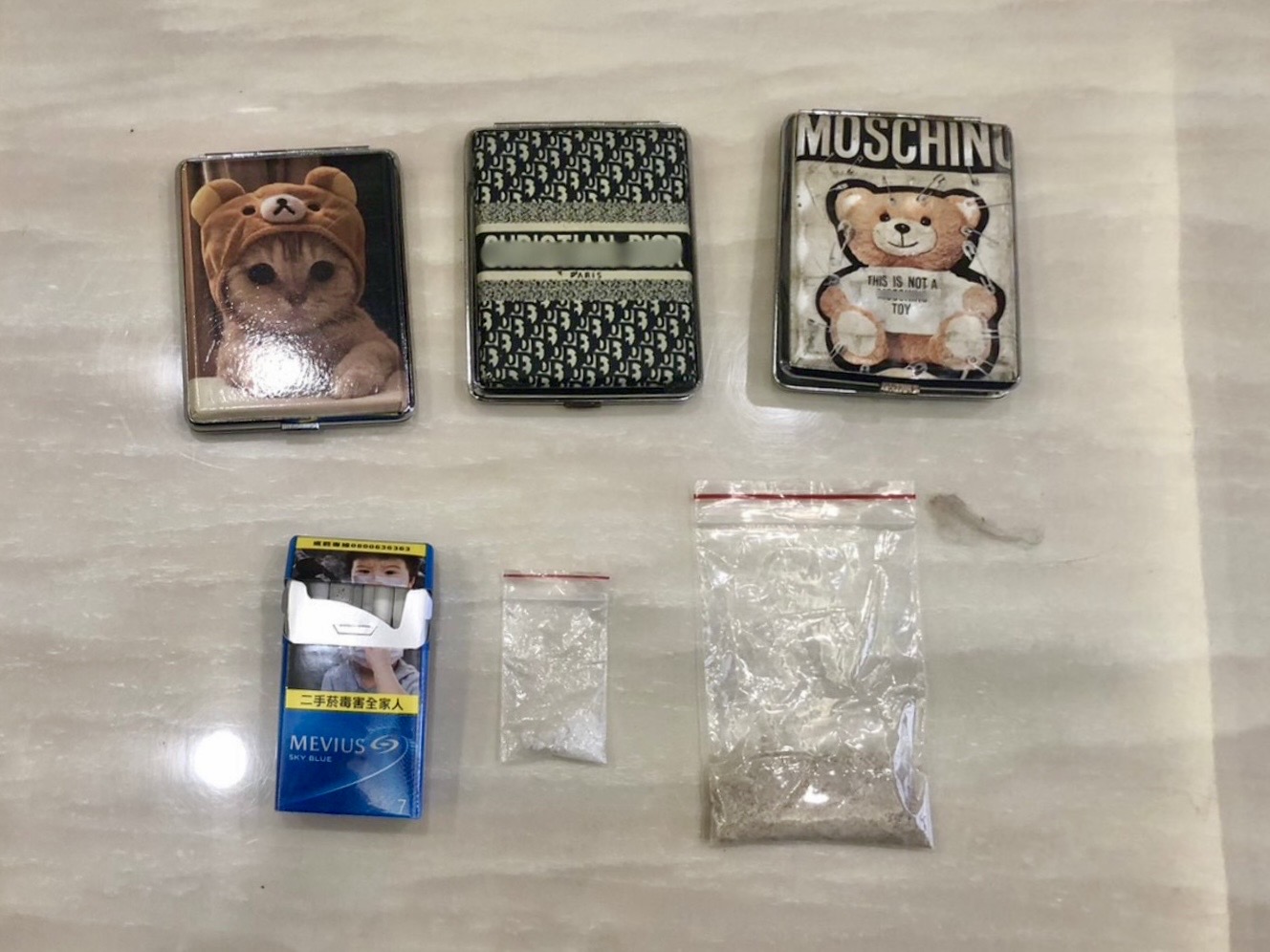 ▲警方當場查扣安非他命等毒品一批，全案依毒品罪嫌送辦。（圖／記者陳彥霖翻攝）