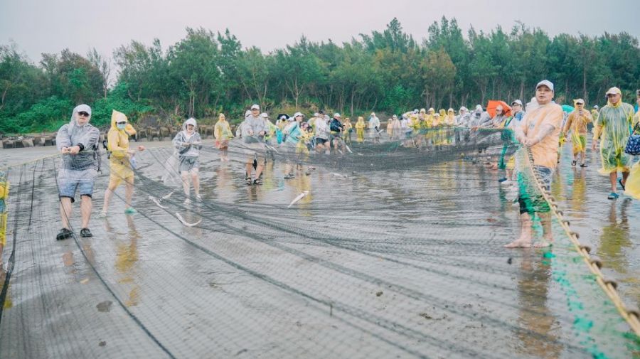 苗栗永續漁樂祭熱鬧登場 從傳統牽罟到永續漁樂
