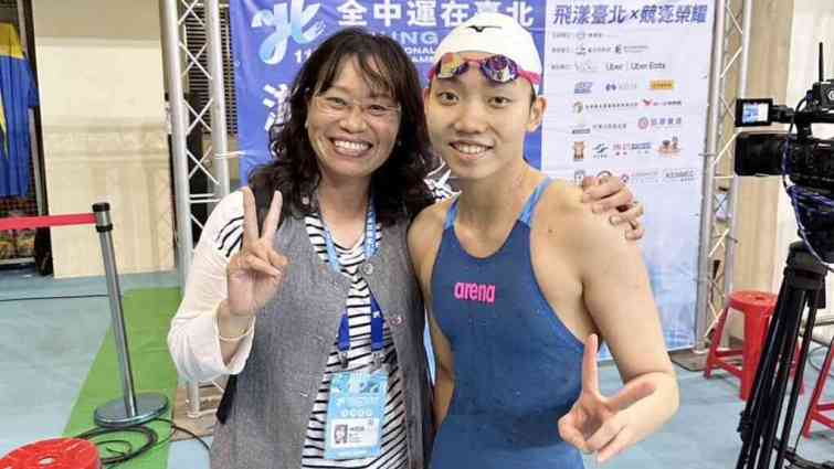 ▲張雅佳選手已經是國內游泳項目的常勝軍，今年也已符合U18國手標準，即將代表臺灣參加國際賽事。（記者林明佑翻攝）