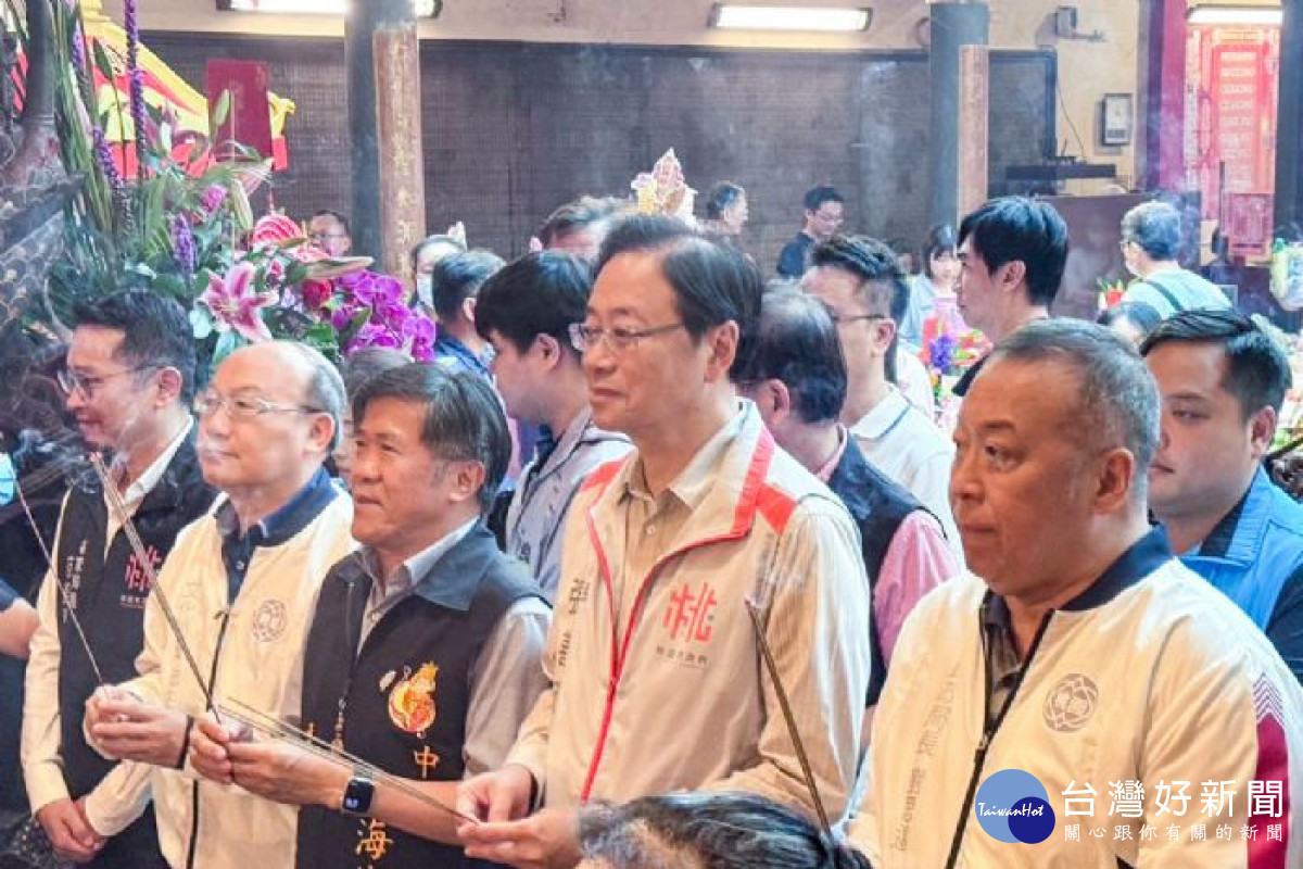 中壢仁海宮天上聖母1065週年聖誕平安福宴。