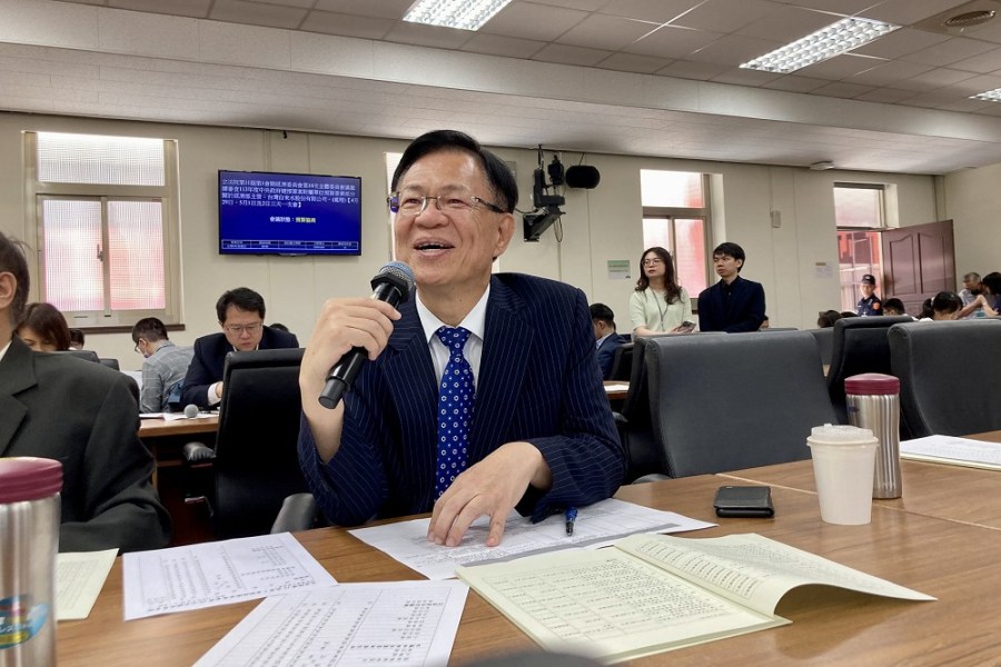 批民進黨今年才提「中小企業發展條例」修法 張啓楷籲:要有誘因抵免額拉高 210 批民進黨今年才提「中小企業發展條例」修法 張啓楷籲:要有誘因抵免額拉高 209