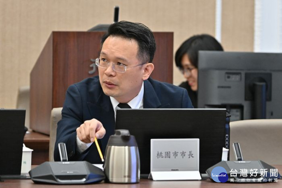 蘇副市長出席行政院會。