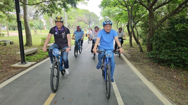 新登場!「米倉無限公園」淡水河八里左岸A+級水岸廊帶全面開放