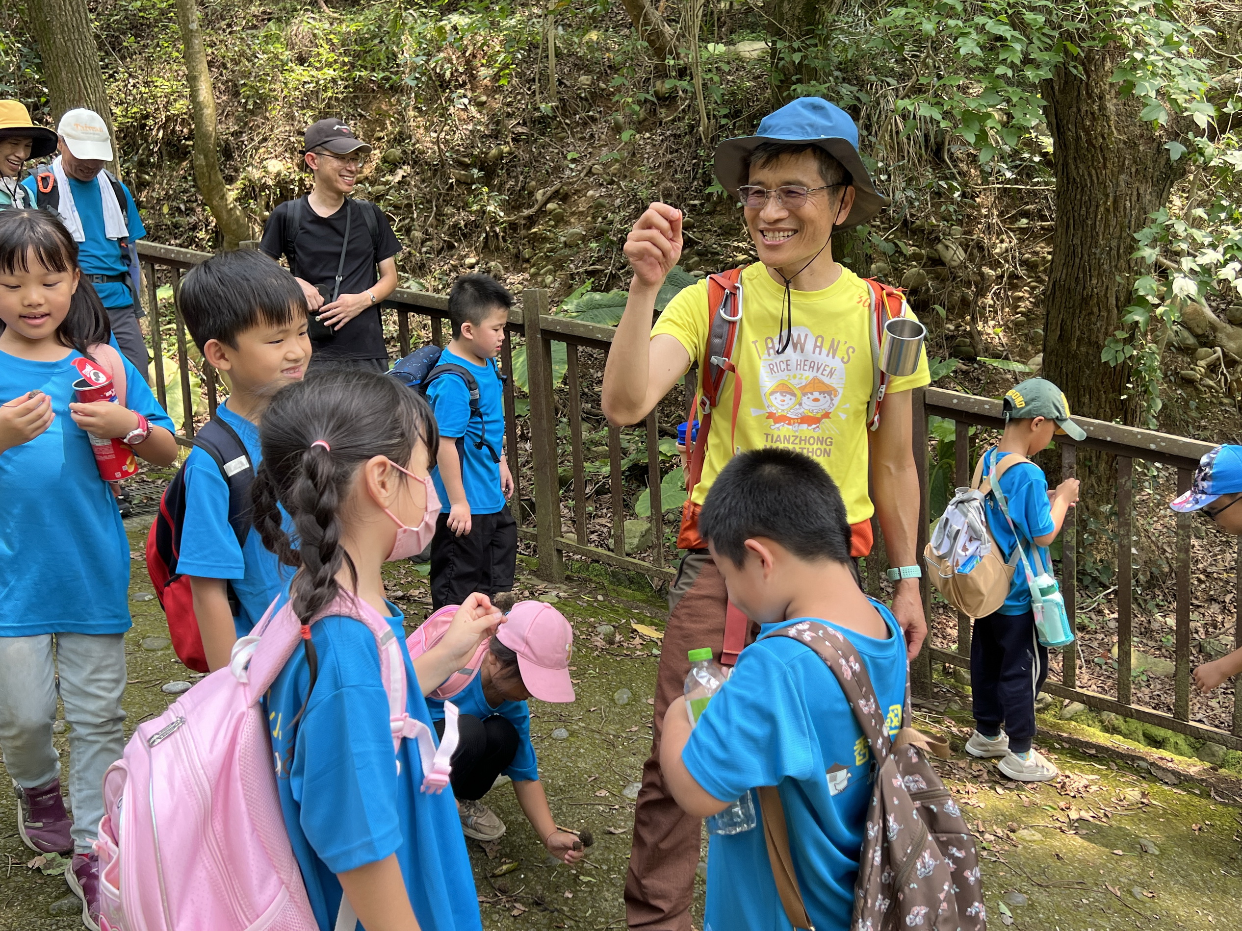 ▲二林鎮香田國小一年級21位小朋友挑戰山野教育，他們將帶著這段珍貴的回憶，繼續勇敢前行，迎接更多的挑戰和冒險。（記者張溎壕攝）