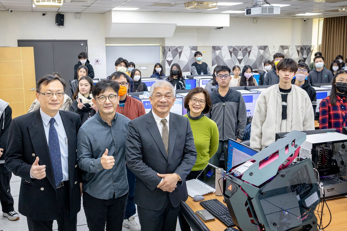 ▲世新大學引進創新科技與整合資源設立AI內容創製中心。